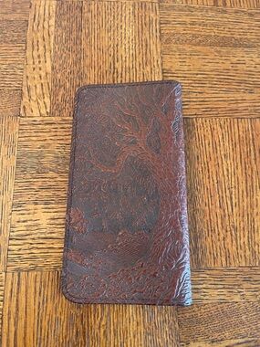OBERON DESIGN LEATHER CHECKBOOK WALLET